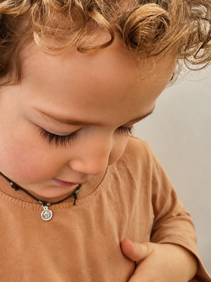 Collar Petit Medalla Cruz Entera