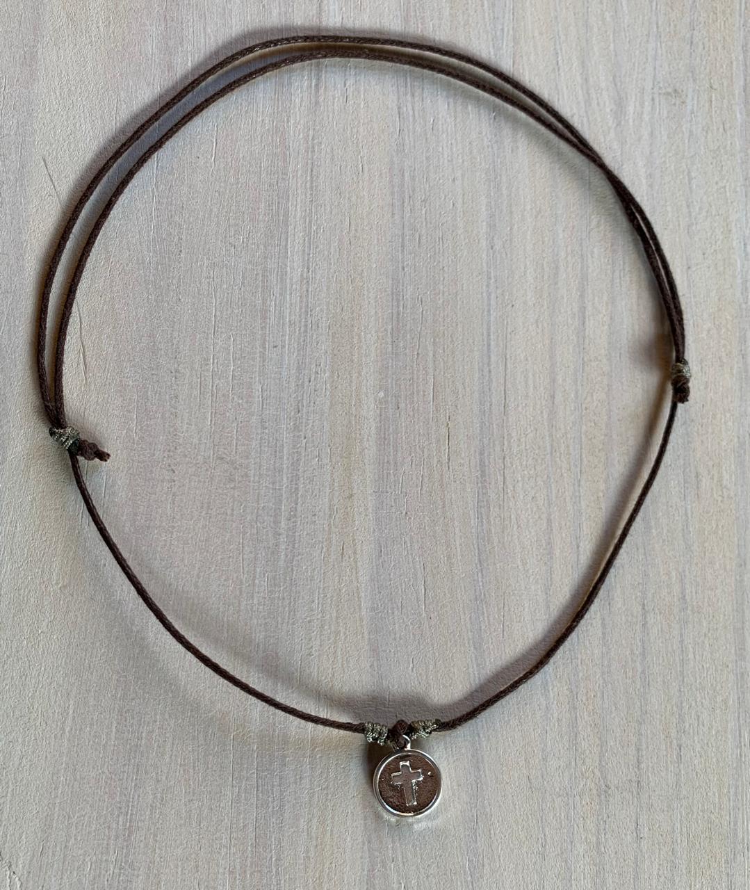 Collar Petit Medalla Cruz Entera